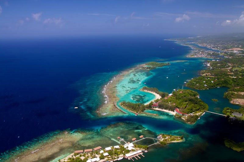 Roatán, Honduras02