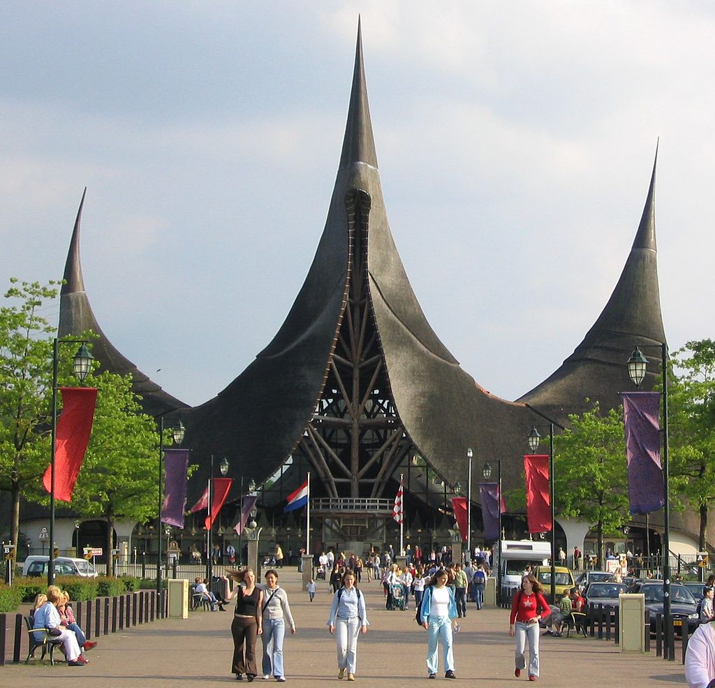 24. Efteling, Netherlands