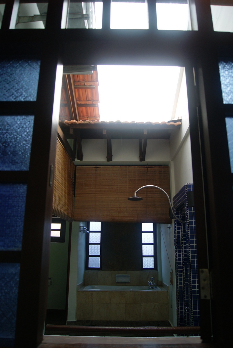 Avillion Bathroom