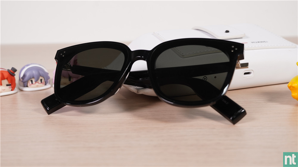 Eyewear